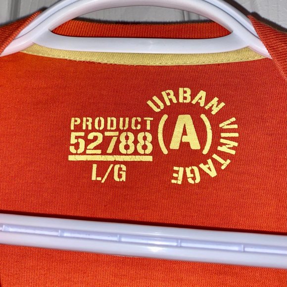 Men's Orange Urban Vintage Product 52788 T-Shirt- Size Large - Picture 3 of 4